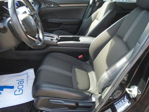Used 2020 Honda Civic Sport image 11