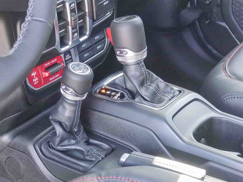 New 2026 Jeep Gladiator Rubicon image 18