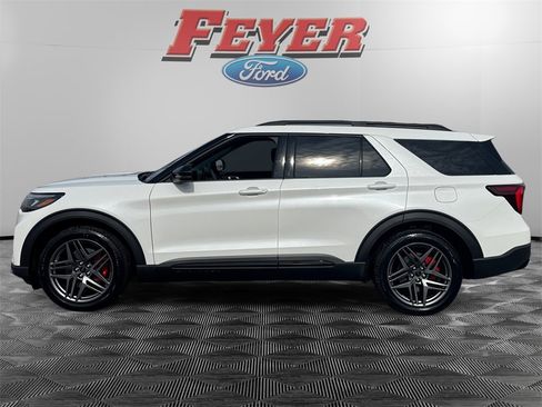 New 2026 Ford Explorer ST w/ Sun And Sound Package image 4