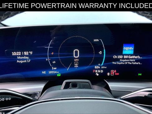 Used 2025 Cadillac Lyriq Luxury w/ LPO, Floor Liner Package AWD/4WD image 28