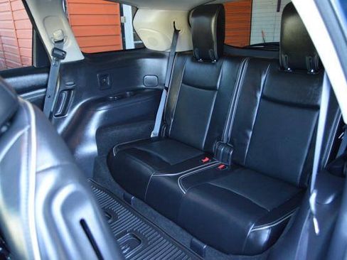 Used 2016 INFINITI QX60 Luxe w/ Premium Package AWD/4WD image 14