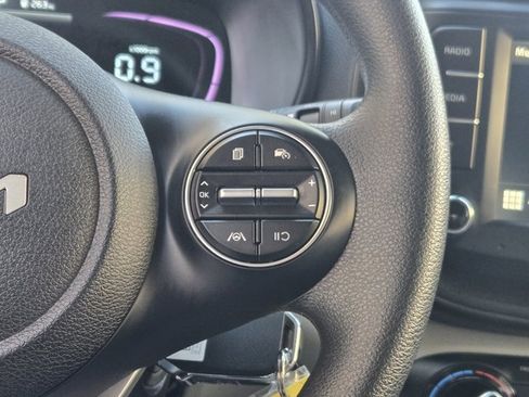 Certified 2025 Kia Soul LX image 29