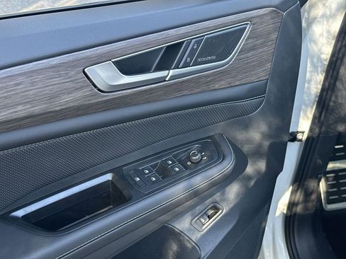 New 2026 Volkswagen Atlas SEL Premium R-Line image 13