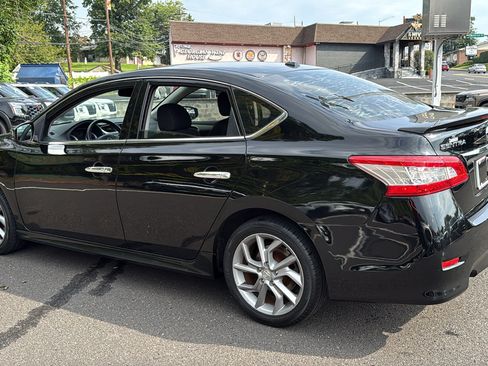 Used 2014 Nissan Sentra SR w/ SR Driver Package FWD image 21