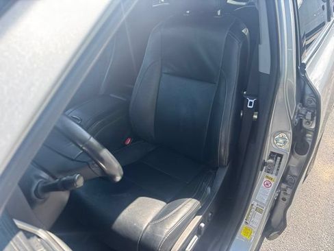 Used 2016 Toyota Highlander XLE AWD/4WD image 14