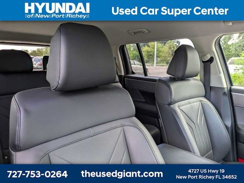 Certified 2025 Hyundai Santa Fe SEL FWD image 6