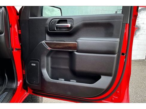 Used 2019 GMC Sierra 1500 SLT w/ SLT Premium Plus Package image 19