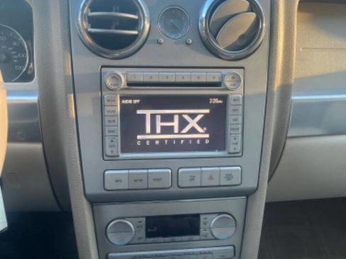 Used 2006 Lincoln Zephyr Base 4dr Sedan image 15