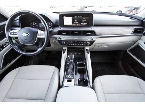 Used 2021 Kia Telluride EX w/ EX Premium Package AWD/4WD image 8