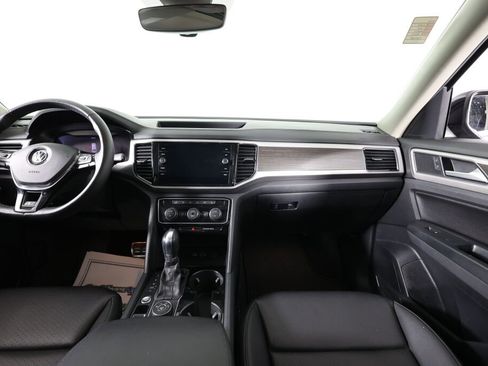 Used 2019 Volkswagen Atlas SEL R-Line image 30