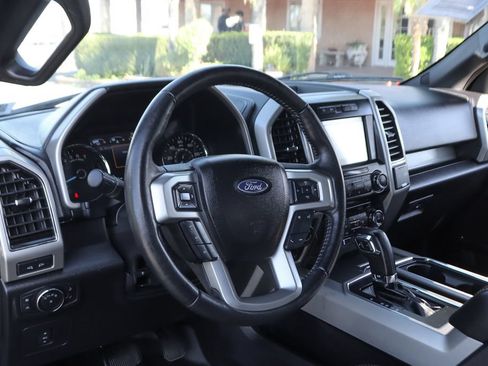 Used 2017 Ford F150 Lariat AWD/4WD image 19