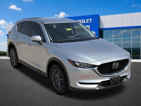 Used 2020 MAZDA CX-5 Touring FWD image 11