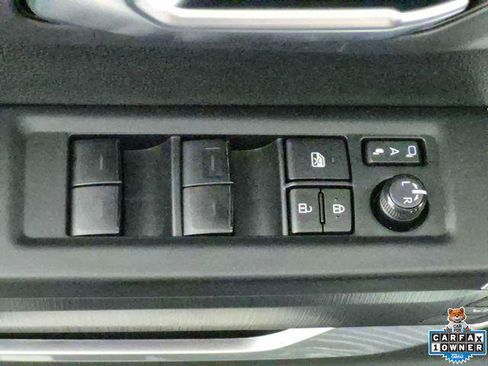Certified 2024 Toyota Sequoia Platinum AWD/4WD image 16