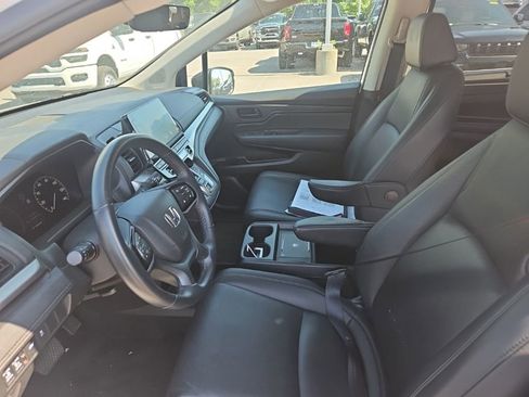 Used 2025 Honda Odyssey EX-L image 16
