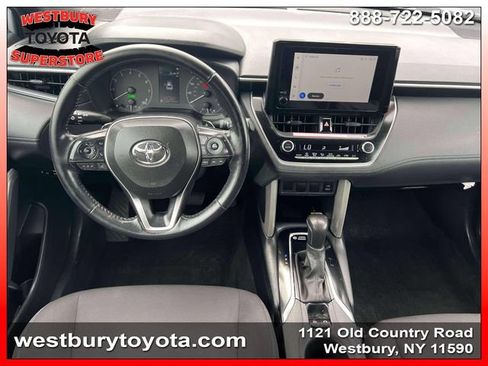 Used 2023 Toyota Corolla Cross AWD Hybrid image 16