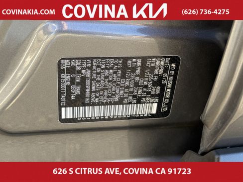 Used 2023 Nissan Rogue SV image 32