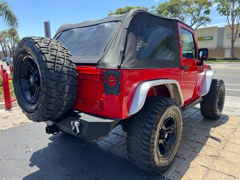 Used 2016 Jeep Wrangler Sport w/ Quick Order Package 24S AWD/4WD image 10
