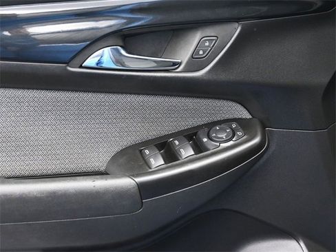 Used 2024 Chevrolet TrailBlazer LT image 14