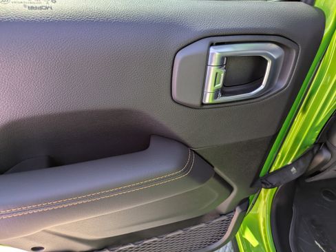 New 2026 Jeep Gladiator Sport image 12