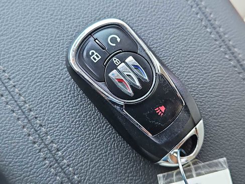 Used 2024 Buick Encore GX Sport Touring w/ Experience Buick Package image 34