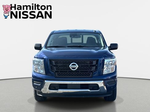 Used 2021 Nissan Titan SV w/ SV Convenience Package image 6