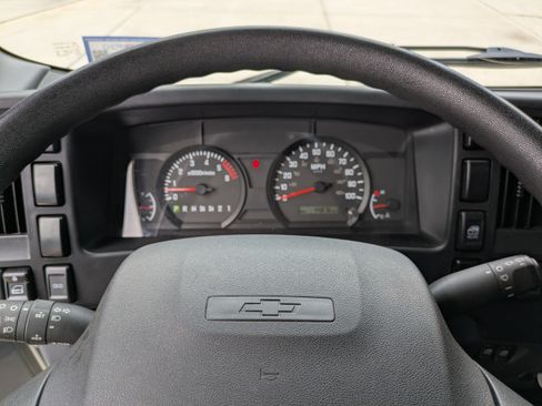 Used 2024 Chevrolet Low Cab Forward RWD image 23