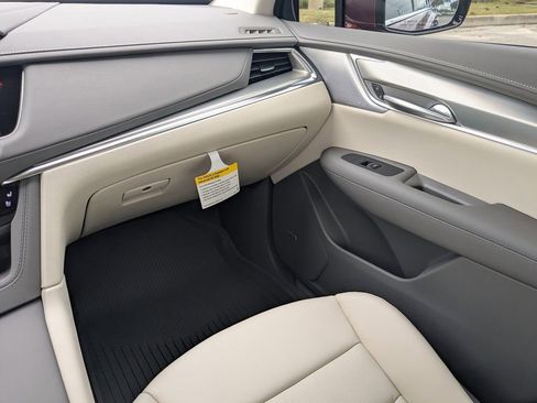 New 2026 Cadillac XT5 Premium Luxury w/ Driver Assist Package image 20