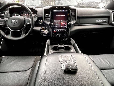 Used 2023 RAM 1500 Laramie image 15