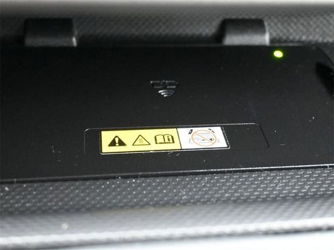 Used 2023 Toyota Highlander XLE image 14