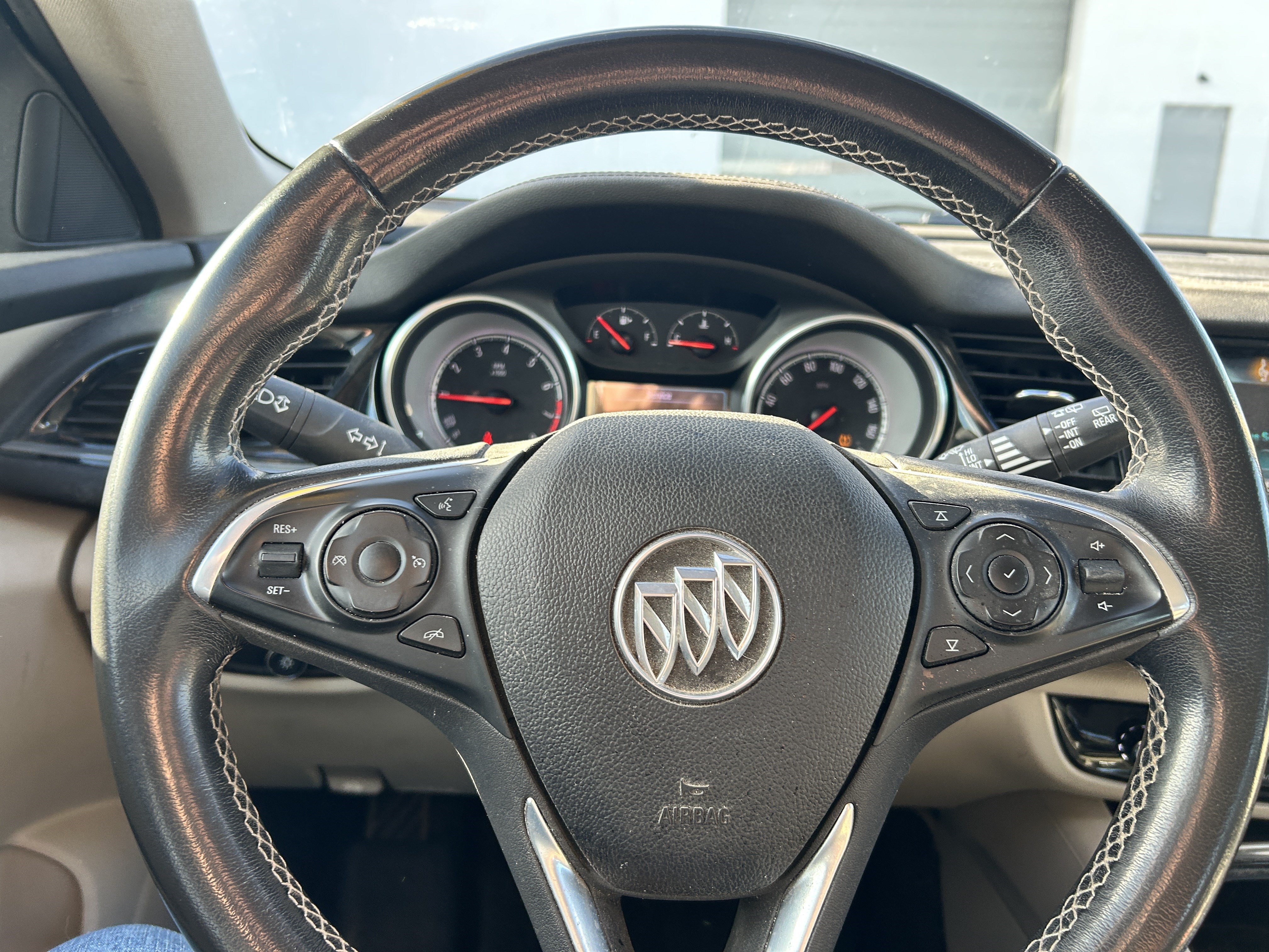 Used 2018 Buick Regal Preferred w/ Sights and Sounds Package AWD/4WD image 17