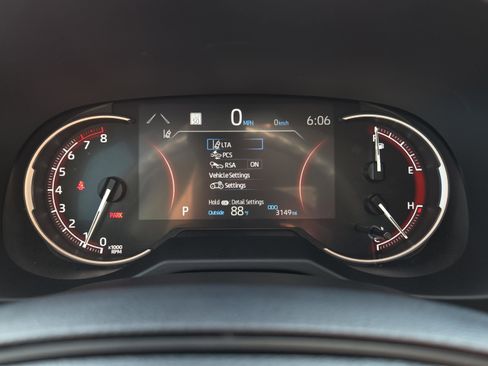 Certified 2025 Toyota RAV4 LE FWD image 24