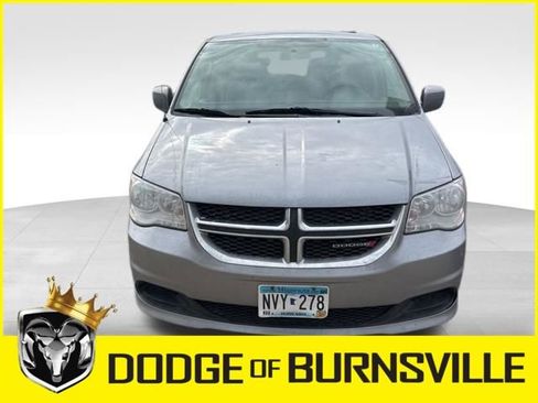 Used 2016 Dodge Grand Caravan SXT image 1