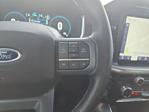 Used 2023 Ford F150 Lariat image 17