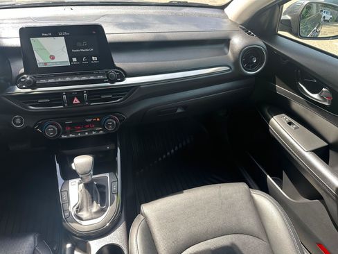 Used 2021 Kia Forte EX FWD image 18