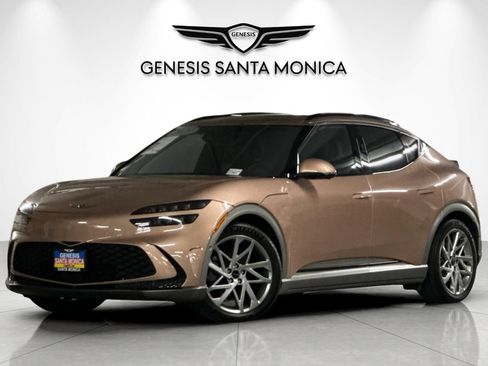 Used 2023 Genesis GV60 Advanced AWD/4WD image 9