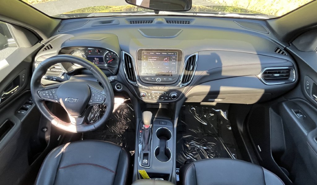 Certified 2023 Chevrolet Equinox RS w/ RS Leather Package AWD/4WD image 21