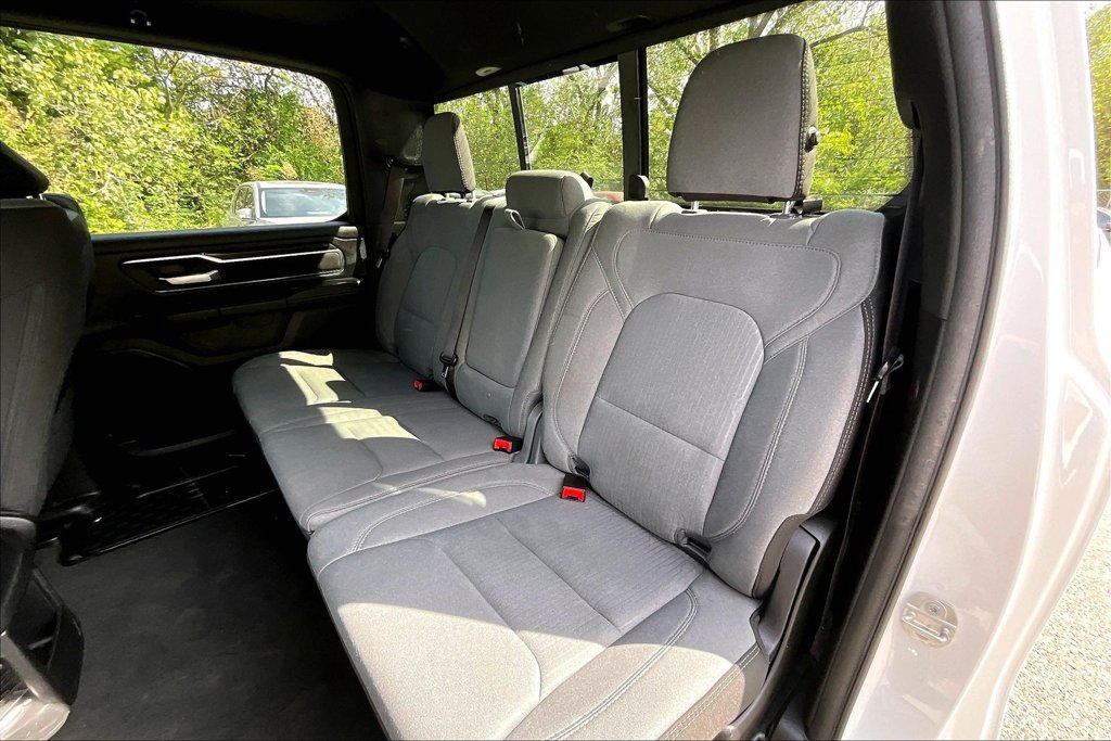 Used 2024 RAM 1500 Big Horn AWD/4WD image 36