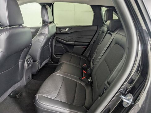 New 2025 Ford Escape SE w/ Class II Trailer Tow Package image 7