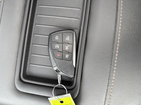 Used 2023 Chevrolet Tahoe High Country image 28