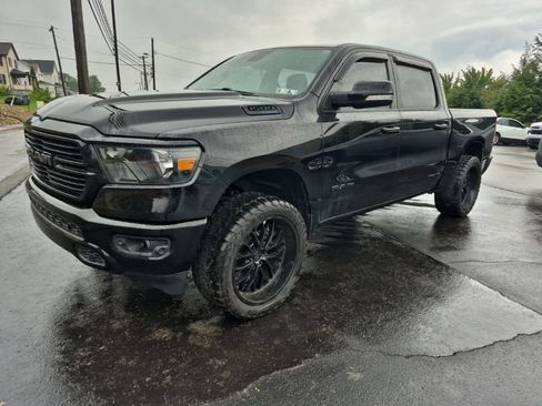 Used 2021 RAM 1500 Big Horn AWD/4WD image 3