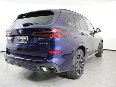 New 2026 BMW X5 xDrive40i w/ M Sport Package image 9