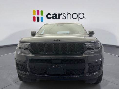 Used 2023 Jeep Grand Cherokee L Altitude AWD/4WD image 8