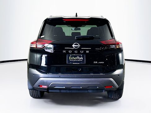Used 2023 Nissan Rogue SL w/ SL Premium Package image 7