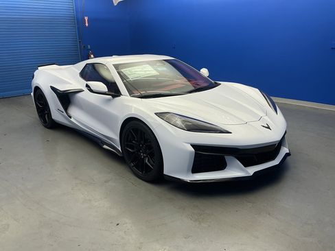 New 2026 Chevrolet Corvette Z06 image 2