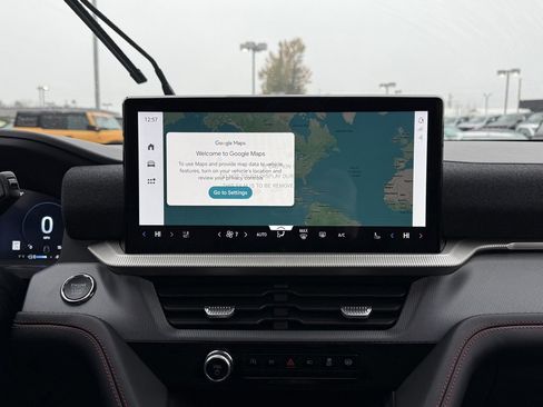 New 2026 Ford Explorer ST-Line w/ ST-Line Street Pack image 32