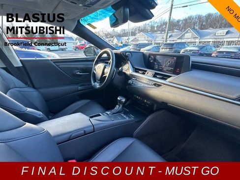 Used 2021 Lexus ES 350 w/ Premium Package image 16