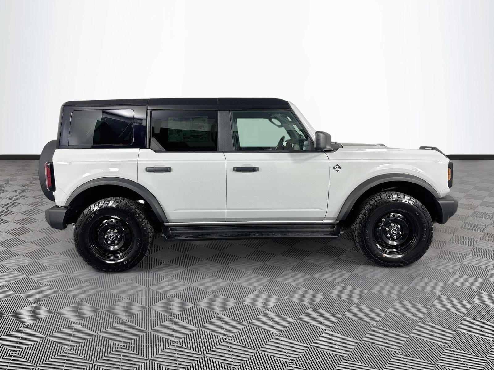 New 2026 Ford Bronco Outer Banks AWD/4WD image 8