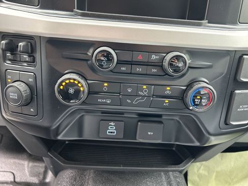 New 2025 Ford F550 XL image 27