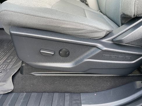 Used 2024 Ford F250 XLT w/ XLT Premium Package AWD/4WD image 14