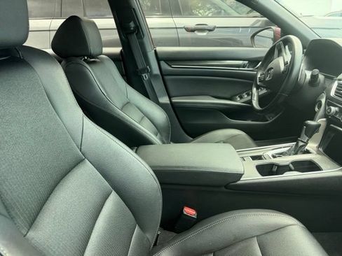 Used 2019 Honda Accord Sport image 8